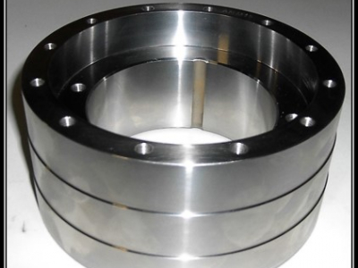 PISTON D’ÉQUILIBRAGE EN ACIER FORGÉ